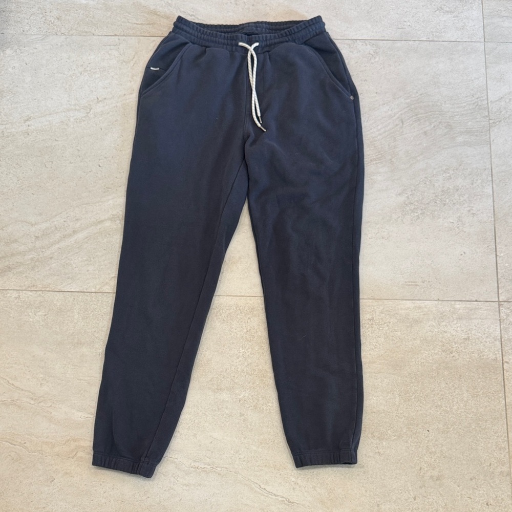 Vuori Dark Gray Joggers